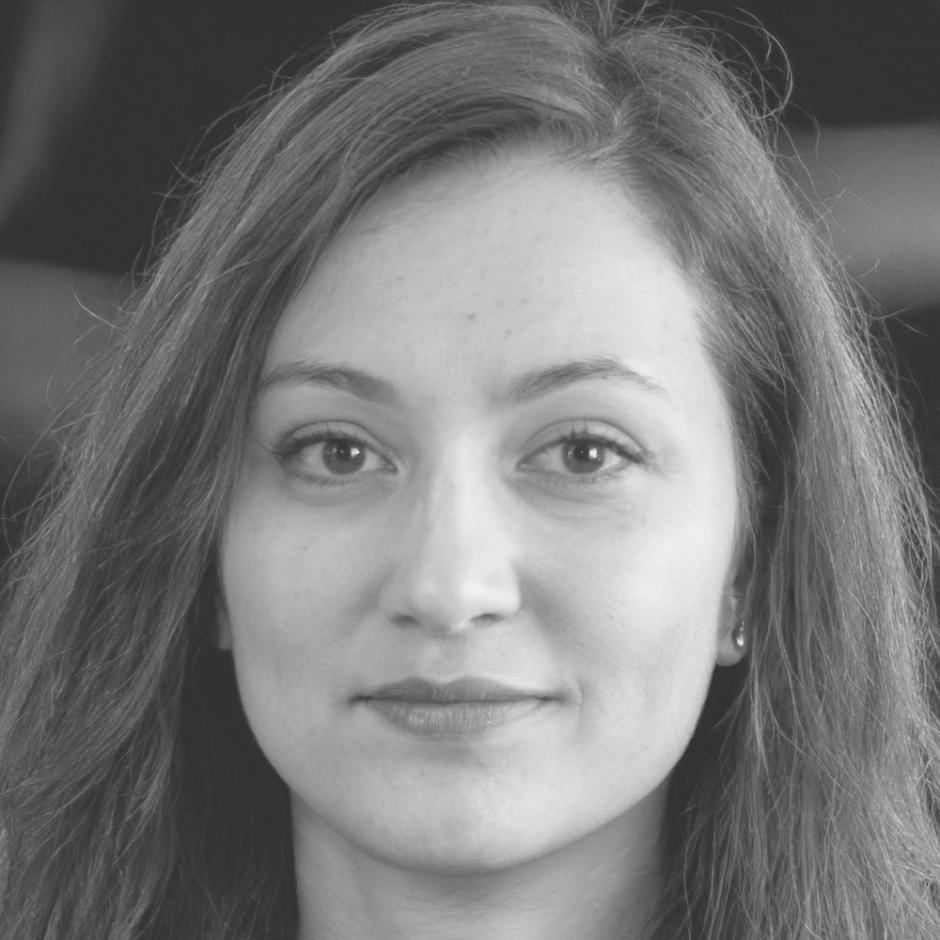 Portrait of Rattika Jindawong, Financial Strategy Advisor